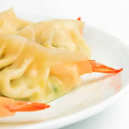 Albóndicas con camarones congeladas y encajas para la venta al por mayor de alimentación.